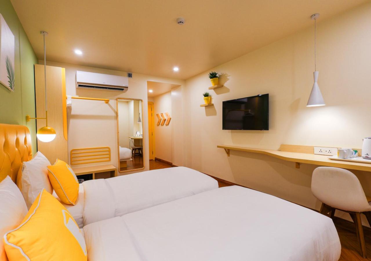 Bloom Hotel - Golf Course Road, Sector 43 Gurgaon Zewnętrze zdjęcie